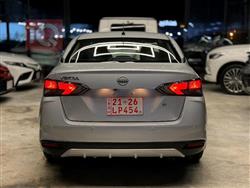 نيسان فيرسا